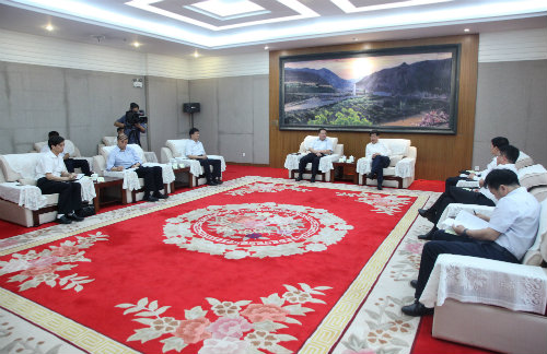 建設(shè)集團(tuán)與咸陽市政府舉行戰(zhàn)略合作座談會(huì)